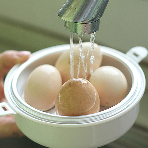 https://www.inspireuplift.com/resizer/?image=https://cdn.inspireuplift.com/uploads/images/seller_product_variant_images/chicken-egg-cooker-for-microwave-2624/1625143764_chickeneggcooker2.png&width=600&height=600&quality=90&format=auto&fit=pad