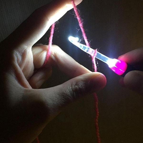 9 LED Crochet Hooks For Effortless Knitting - Inspire Uplift