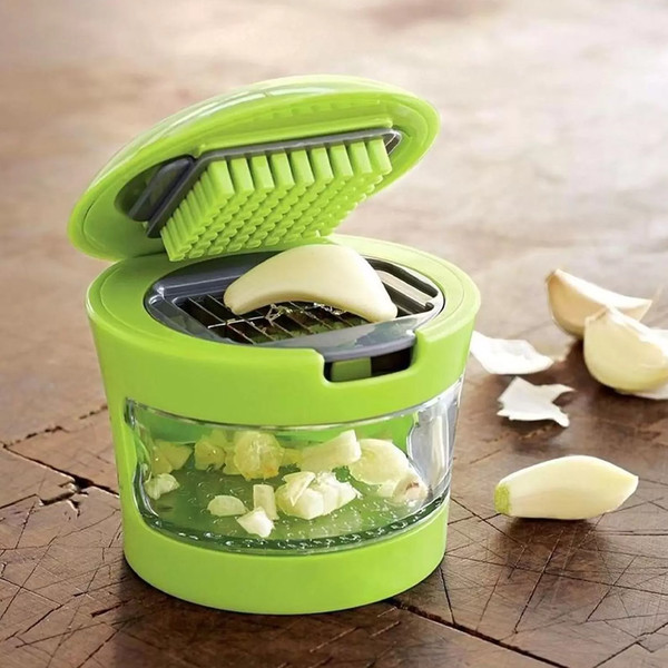 https://www.inspireuplift.com/resizer/?image=https://cdn.inspireuplift.com/uploads/images/seller_product_variant_images/portable-garlic-dicer-chopper-2843/1626505796_garlicdicer3.png&width=600&height=600&quality=90&format=auto&fit=pad