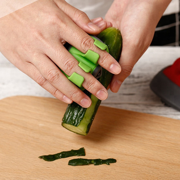 Safe Two Finger Peeler For Veggies & Fruits - Inspire Uplift