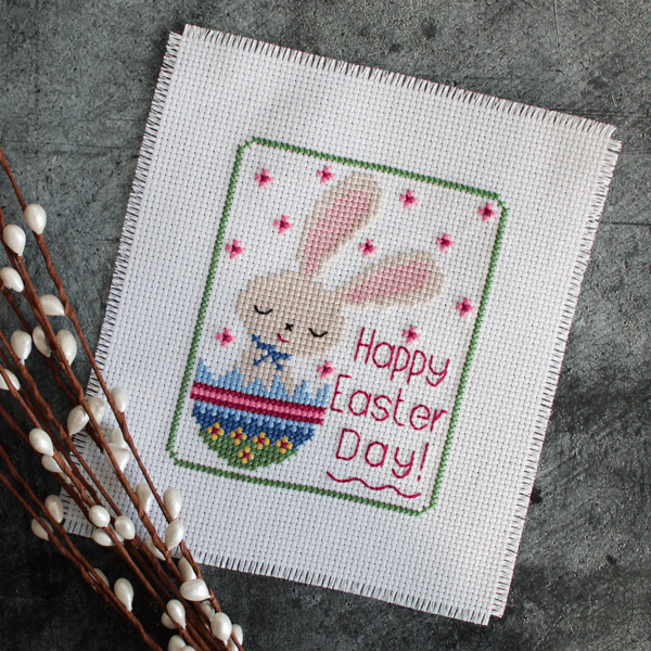 Cross stitch pattern Happy Easter Day (2).png