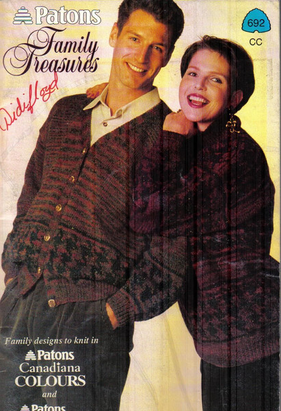 Vintage Knitting Pattern for Family Sweater Patons 692 Family Treasures.jpg
