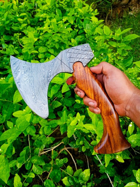 Hand-Crafted-Viking-Axe-Perfect-for-Weddings-and-Anniversaries-Custom-Hand-Forged-Viking-Axe-BladeMaster (7).jpg