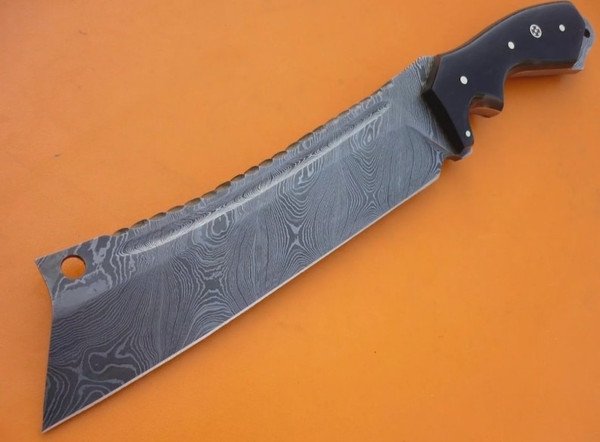 Hand-Forged-Tactical-Tanto-Personalized-Hunting-Knife-Japanese-Chef-Knife-Damascus-Steel-Perfection-BladeMaster (1).jpg