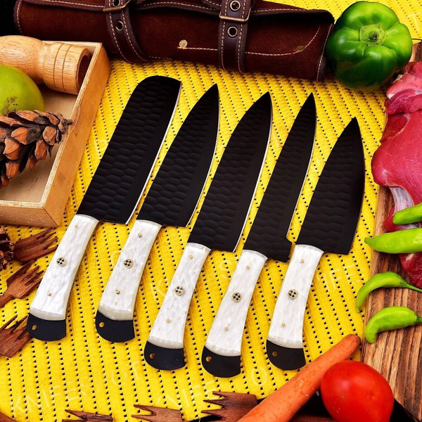 Stainless Steel Professional Chef Knife Set 5 knives (1).jpg