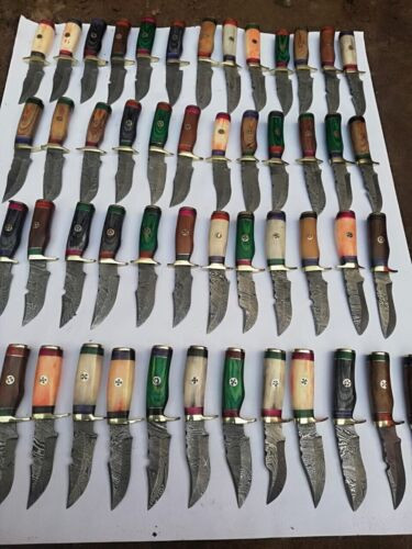 50 Handmade 6 Damascus Steel Hunting Skinner Knives with Sheaths (7).jpg