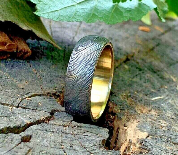 Timeless_Craftsmanship Men's_Damascus_Ring_with_Brass_Sleeve - Perfect_Wedding_Band_and_Engagement_Gift (8).jpg