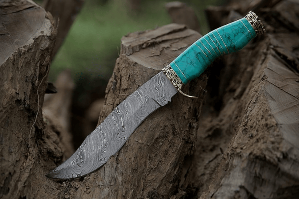 Handmade_Damascus_Hunting_Knife,_Fixed_Blade,_Gut_Hook,_Bull_Cutter_-_Unique_Gifts_for_Men__USA_Crafted_Knives (7).jpg