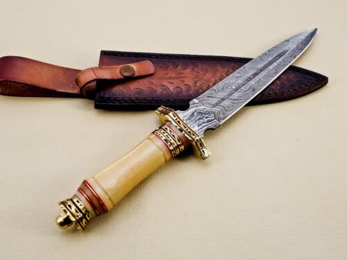Premium_Handmade_Damascus_Steel_Hunting_Knife_Exquisite_Craftsmanship_with_Wood_and_Brass_Handle_for_Him (2).jpg