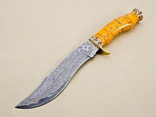 Experience_unrivaled_cutting_performance_with_our_custom_full_tang_Bowie_knife_meticulously_crafted_from_forged_Damascus (8).jpg