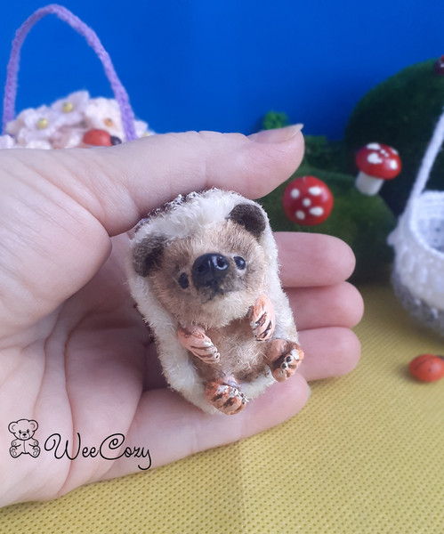 Crochet Hedgehog (5).jpg