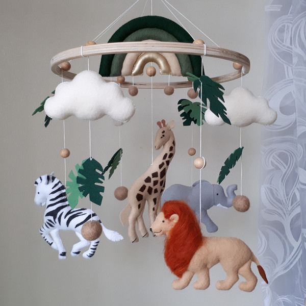 Safari baby mobile, safari nursery decor, baby crib mobile