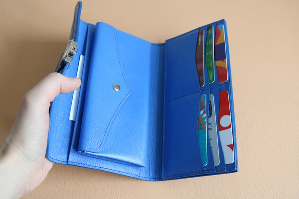 blue-leather-wallet-clutch-women-2.JPG