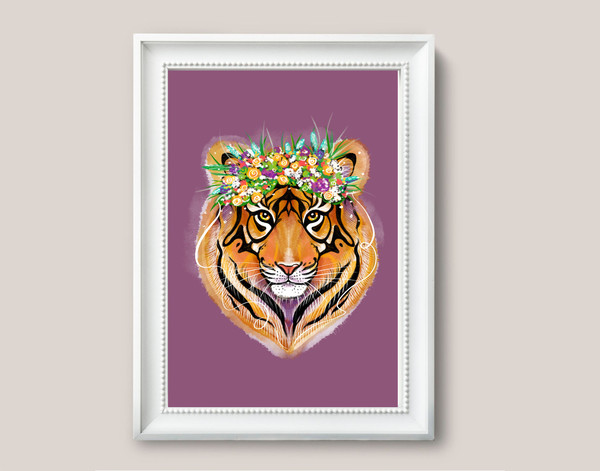 Tiger-picture-purple-pong-wreath