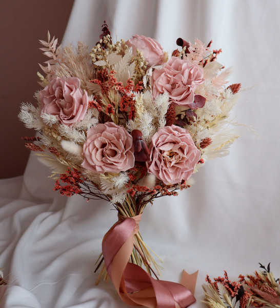 Dried roses large bunch, Dusty Pink, Natural Arrangement, DIY Dried Flower,  Wedding Bouquet, Home Decor, natural dried roses, colored roses