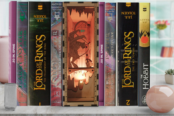 Lord of The Rings Book Nook – KitBashBox