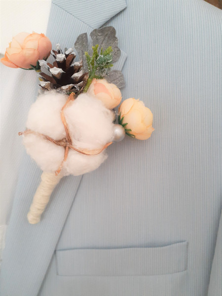 cotton-wedding-boutonniere-2.jpg