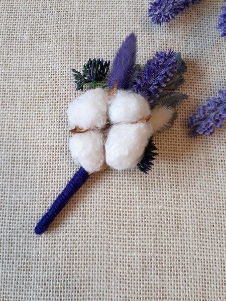 cotton-lavender-wedding-boutonniere-2.jpg