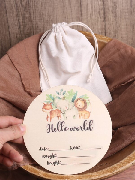 Newborn Floral Letter Graphic Monthly Milestones Photography Prop Birth Announcement Sign (3).jpg