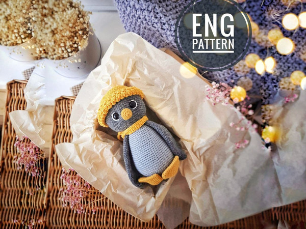 Amigurumi Penguin crochet pattern 2.jpg