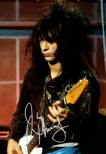 Johnny Thunders .png