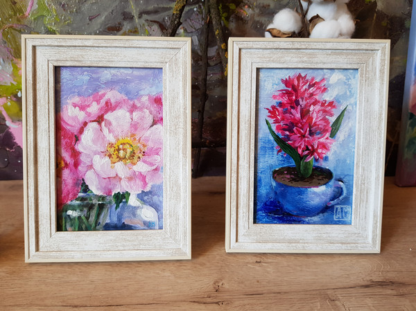 5 Small oil painting in a frame under glass - Peony Flower  5.9 - 3.9 in..jpg