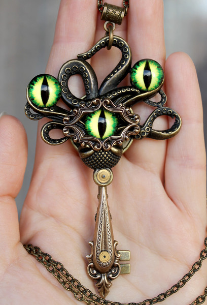 Handmade Unique Fantasy Vintage Dragon Eye Key Necklace | DreamCloudJewelry
