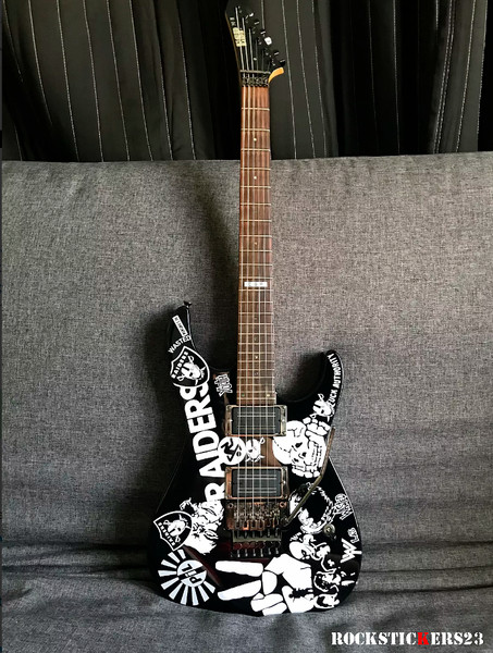 Jeff Hanneman raiders guitar replica.png