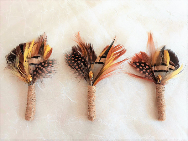 Rustic-Wedding-Feather-Boutonniere-9.jpg