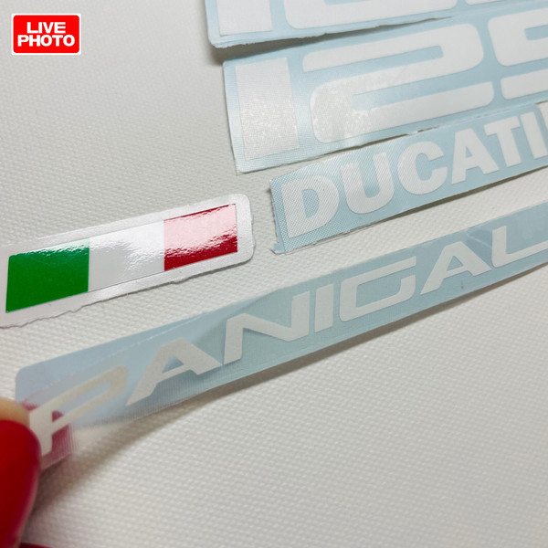 10.13.18.003-Ducati-1299-Panigale-2015 6.jpg
