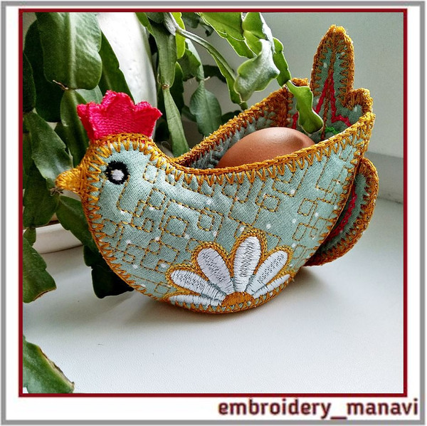 In-the-hoop-embroidery-design-basket-chicken
