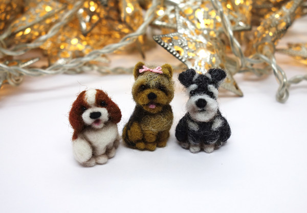 miniature-needle-felted-dogs