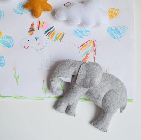 felt-elephant-pattern