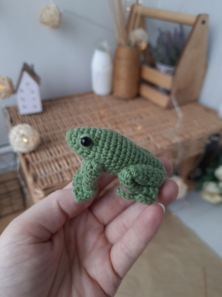Amigurumi Tree Frogs Crochet Pattern 3