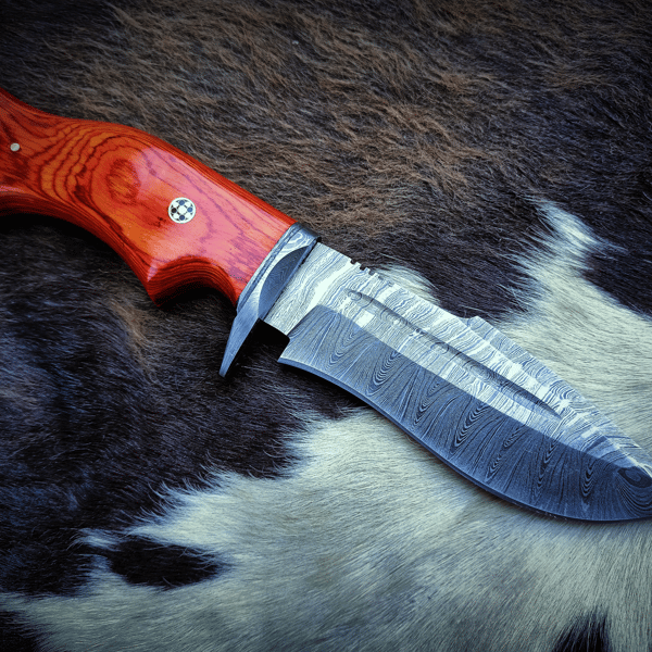 10" Inch Handmade Damascus Steel Hunting knife Handle Deer Antler leather Sheath Handle and Clip, Hand forged Damascus