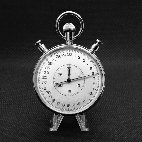 stopwatch-chronometer-slava.jpg