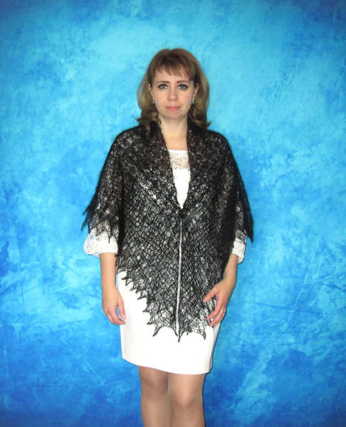Hand knit black Russian Orenburg shawl, Woolen wrap, Goat down kerchief, Warm cover up, Handmade stole, Mourning cape 5.JPG