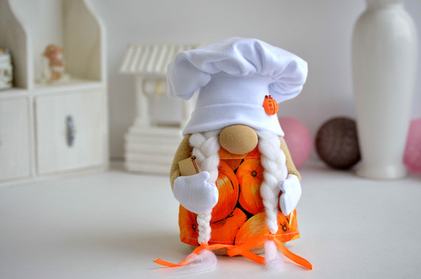 Gnome Cook / Chef Gnome / Kitchen decor - Inspire Uplift