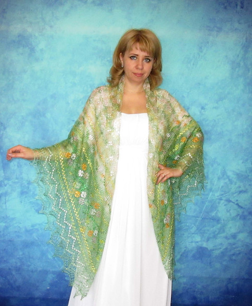 Green embroidered Orenburg Russian shawl, Hand knit cover up, Wool wrap, Handmade stole, Warm bridal cape, Lace kerchief 8.JPG