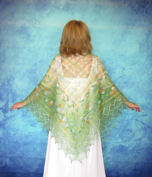 Green embroidered Orenburg Russian shawl, Hand knit cover up, Wool wrap, Handmade stole, Warm bridal cape, Lace kerchief 9.JPG