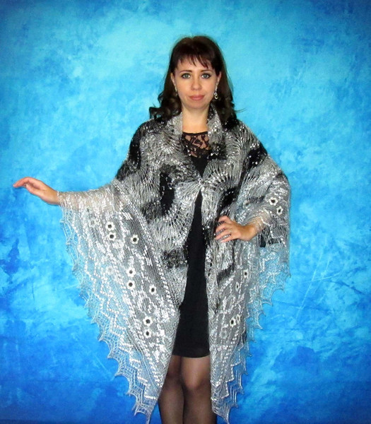 Gray embroidered Orenburg Russian shawl, Hand knit cover up, Wool wrap, Handmade stole, Warm bridal cape, Kerchief, Scarf 5.JPG