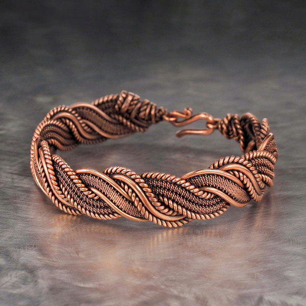 copperbraceletwirewrappedbangleuniquewirewrapartjewelry (4).jpeg