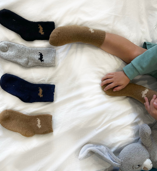Baby-socks-wool-socks-warm-knitted-camel-wool.jpeg