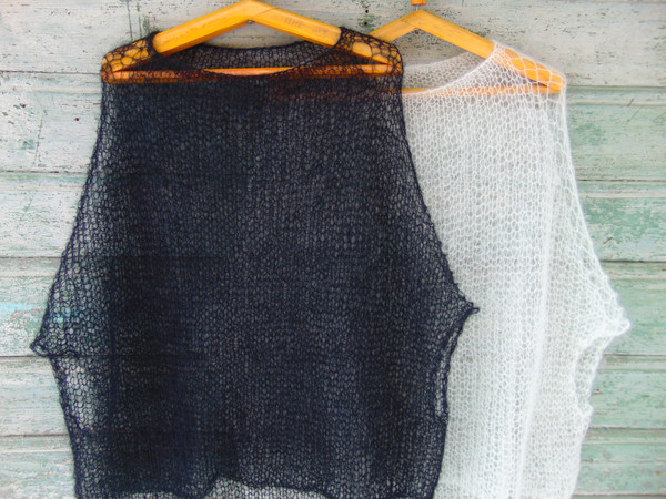 Knit loose sweater vest mohair (3).JPG