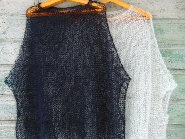 Knit loose sweater vest mohair (8).JPG