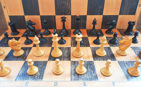 1950s_ob_chess9.jpg