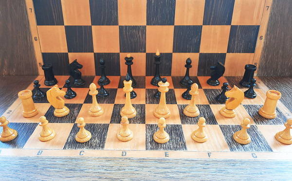 1980s_ob_chess8.jpg