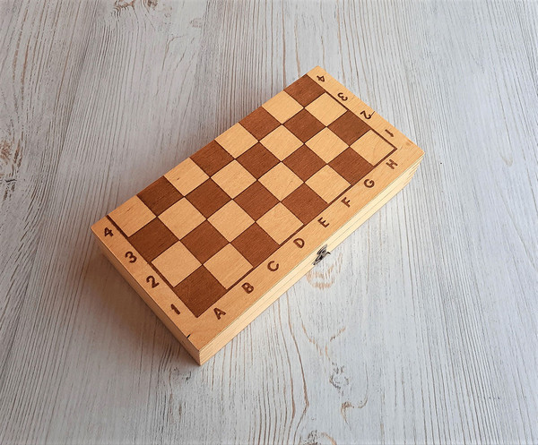 mini_chessboard1.jpg