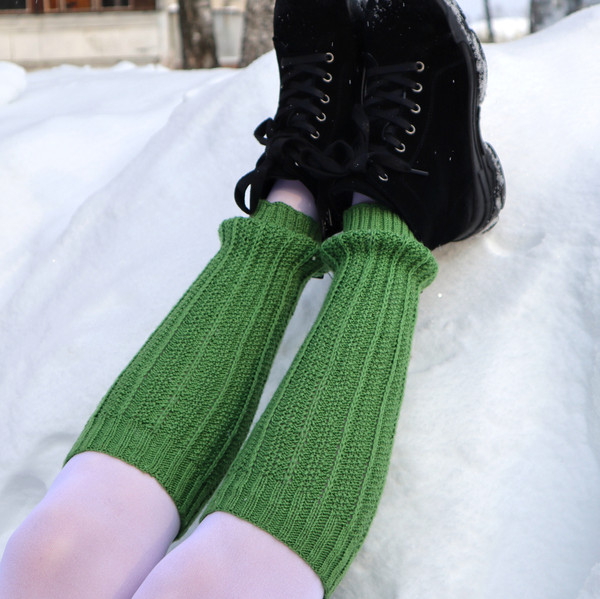 green leg warmers