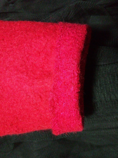 Mittens-dragon-gift-handmade-wool-DIY-tuturial-masterclass-wool-mitts-felting 6.jpg